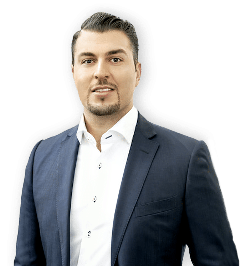 Veysel Batmaz Porträt Bild Teppichreinigung Pfeifer